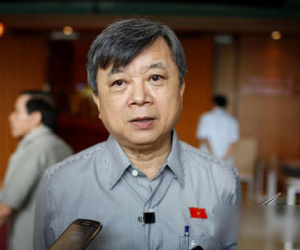 Cả họ làm quan là biến tướng của tham nhũng