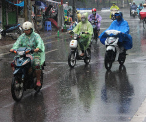 Chiều tối nay Hà Nội chuyển lạnh, mưa rải rác