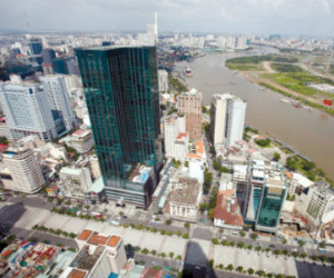 Đại gia săn cao ốc trung tâm Sài Gòn cho thuê lại lãi tiền tỷ