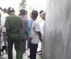 Hà Nội: Nam thanh niên ăn sáng xong rồi cắt cổ tự tử