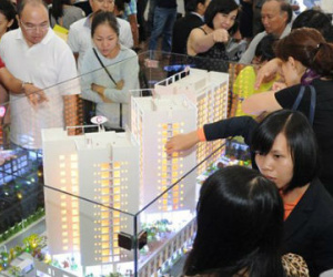 Kiếm 20 triệu/tháng: Ở sướng mang nợ hay ép xác cả đời?