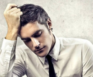 Tôi mặc cảm vì xin làm quen cô nào cũng bị lờ đi