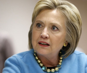 Hillary Clinton liệu có gục ngã vì cuộc điều tra của FBI?