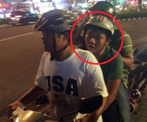 Lên mạng làm quen cô gái rồi lừa lấy xe tay ga