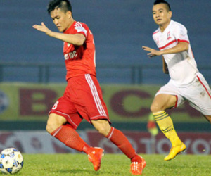 Công Vinh chia tay Bình Dương