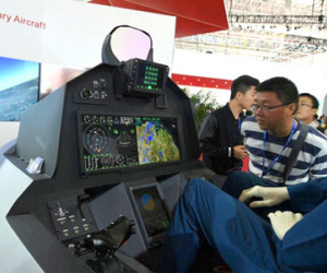 Trung Quốc khoe buồng lái tiêm kích tàng hình J-20
