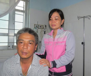 Thoát chết trong cơn lũ nhờ bám ngọn tre suốt 10 giờ