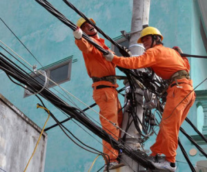 EVN bất ngờ báo lỗ gần nghìn tỷ trong nửa đầu năm 2016