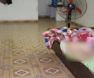 Mẹ chồng phát hiện con dâu chết bất thường trên giường ngủ