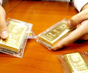 Tiếp tục tăng mạnh, giá vàng "ngóng" bầu cử Mỹ