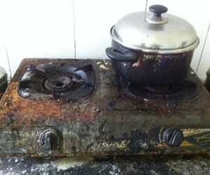 "Chai mặt" thanh lý bếp ga cũ 200k, cô gái được phong danh hiệu "người phụ nữ bẩn nhất năm"