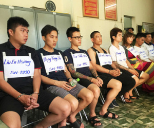 Hai cụ bà sụp bẫy lừa qua điện thoại hơn 12 tỉ đồng
