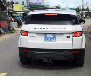 Lãnh đạo tỉnh Kiên Giang đi xe tịch thu có giá tiền tỷ