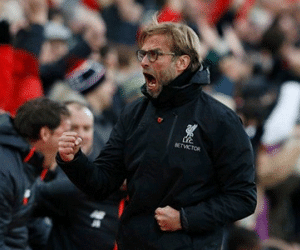 Liverpool lên đỉnh bảng: "Giáo sư" hậm hực, Klopp cười thả ga