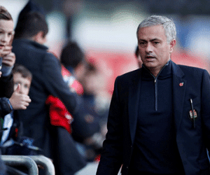 Mourinho không quan tâm đến việc Ibrahimovic ghi bàn