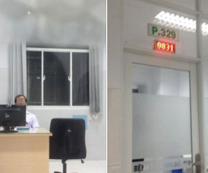 Phụ huynh tố bác sĩ "tám" điện thoại nói xấu đồng nghiệp trong khi bệnh nhi chờ cấp cứu