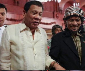 Thượng nghị sĩ Philippines khởi kiện Tổng thống Duterte