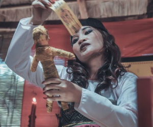 Choáng với hình ảnh "cô gái trăm triệu" Lê Thị Dần trong phim kinh dị
