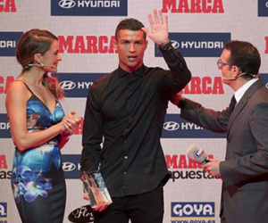 Ronaldo giành danh hiệu cầu thủ hay nhất La Liga