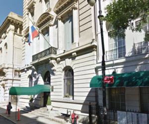 Một người chết trước lãnh sự quán Nga ở New York ngay ngày bầu cử