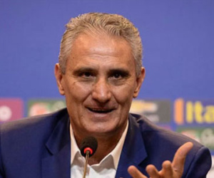 HLV Brazil: "Messi chỉ có thể tỏa sáng nếu đồng đội cũng chơi tốt"