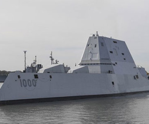 Siêu chiến hạm Zumwalt chưa có siêu súng vì mỗi phát bắn tốn 1 triệu USD