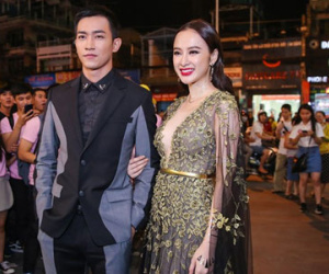 Angela Phương Trinh mặc gợi cảm sánh vai bên Võ Cảnh