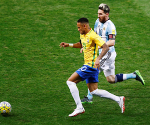 Brazil 3-0 Argentina: Neymar đại thắng khi đối đầu Messi