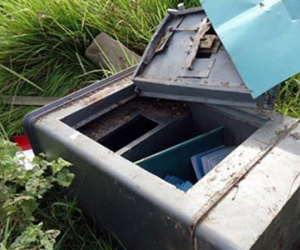 Người đàn ông báo mất trộm két sắt chứa 13.000 USD