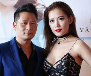 Bạn gái Tiến Đạt mặc sexy đến chúc mừng Bằng Kiều