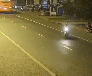 Cảnh tượng kinh hoàng của một vụ tai nạn trên quốc lộ