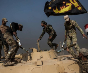 Bị vây chặt ở Mosul, IS chống trả bằng vũ khí hóa học và lá chắn sống