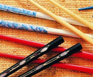 Dùng loại đũa ăn này chính là bạn đang tự hại mình mà không hay biết