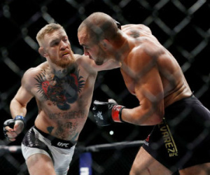 Hạ knock-out đối thủ, "gã điên" McGregor đi vào lịch sử UFC