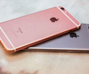 Loạt smartphone bom tấn 2015 mất giá ra sao?