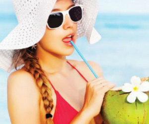 Người nào không nên uống nước dừa?
