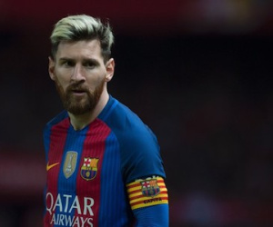 Tương lai Messi lại khiến thế giới xôn xao
