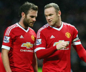 Mourinho tính "trảm" 11 ngôi sao: Có Rooney, Mata, Carrick