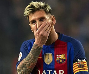 Vì sao Messi từ chối gia hạn hợp đồng với Barca?