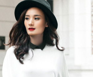 Loạt mẫu Việt bị cấm diễn ở tuần lễ thời trang Việt Nam?
