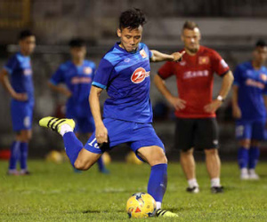 Quế Ngọc Hải bị chấn chỉnh về lối chơi trước thềm AFF Cup
