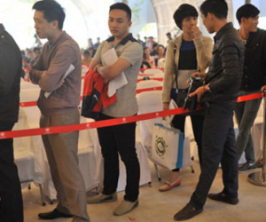 Giật mình khuyến mãi khủng: Mua nhà một tỷ, trúng ôtô 650 triệu