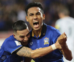 HLV Kiatisuk tuyên bố sẽ Thái Lan sẽ vô địch AFF Cup 2016