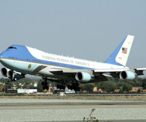 Mỹ gấp rút thay thế chuyên cơ Air Force One