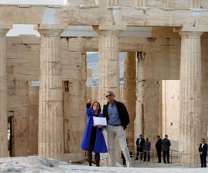 Obama đến xứ thần thoại, thực hiện ước mơ thăm đền Parthenon