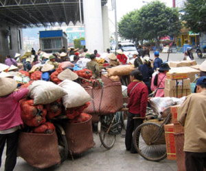 Nông sản Trung Quốc áp thuế NK 0%: Nhà nông có nguy cơ “ngạt thở”
