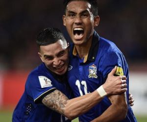 Dangda lập hat-trick, Thái Lan hạ gục Indonesia ngày mở màn AFF Cup 2016