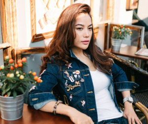 Trương Ngọc Ánh kiêu kỳ dạo chơi châu Âu