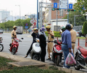 Đang có nhiều người hiểu sai quy định phạt xe “chính chủ”