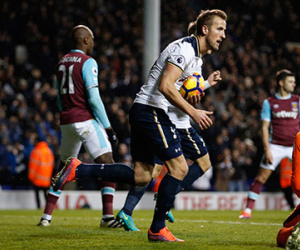 Harry Kane lập cú đúp, Tottenham thắng ngược West Ham